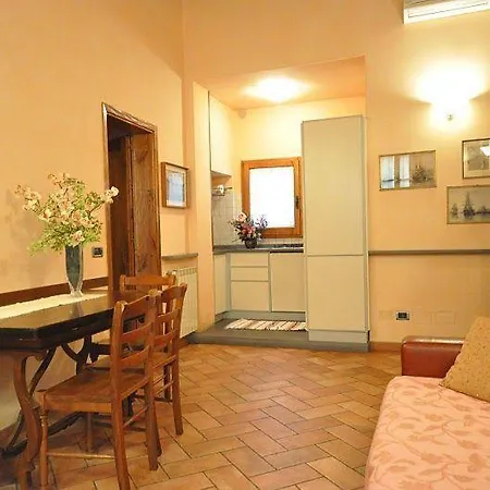 Calliope Apartment